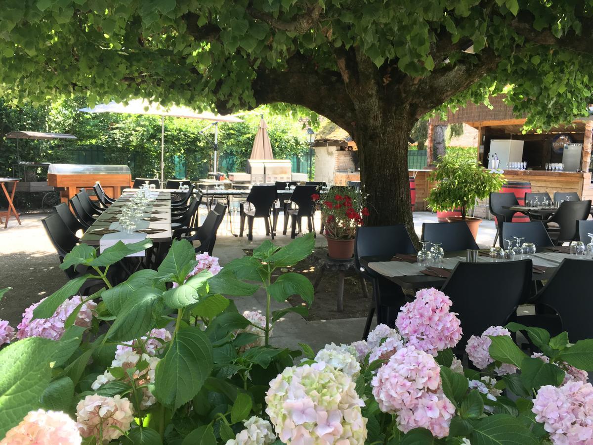 Le Relais Des Vieilles Postes Hotel Les Avenières Kültér fotó