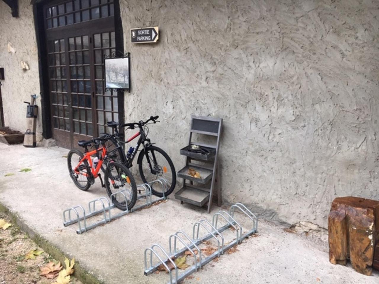 Le Relais Des Vieilles Postes Hotel Les Avenières Kültér fotó